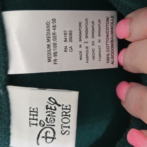 Vintage Disney Hunter Green Henley Sz Medium Pooh Tigger Piglet Eeyore Rabbit LS - Picture 2 of 8